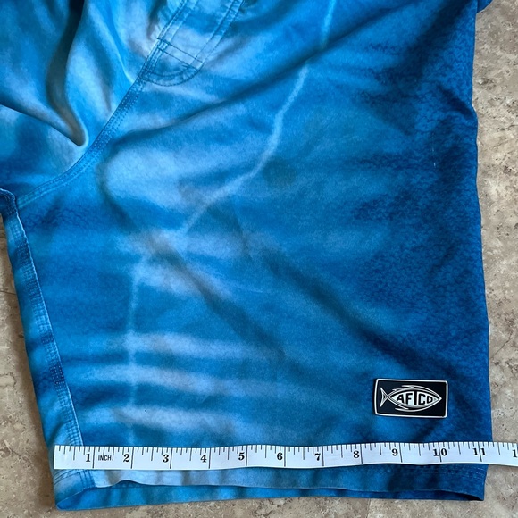 Aftco Shorts Trunks Men’s Size 25 Blue Water Nylon Fishing Outdoor Swimming - Picture 8 of 10
